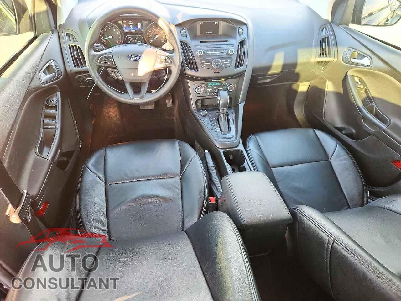 FORD FOCUS 2017 - 1FADP3FE7HL328470