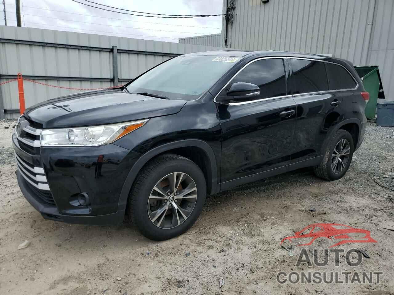 TOYOTA HIGHLANDER 2019 - 5TDZARFH0KS044912