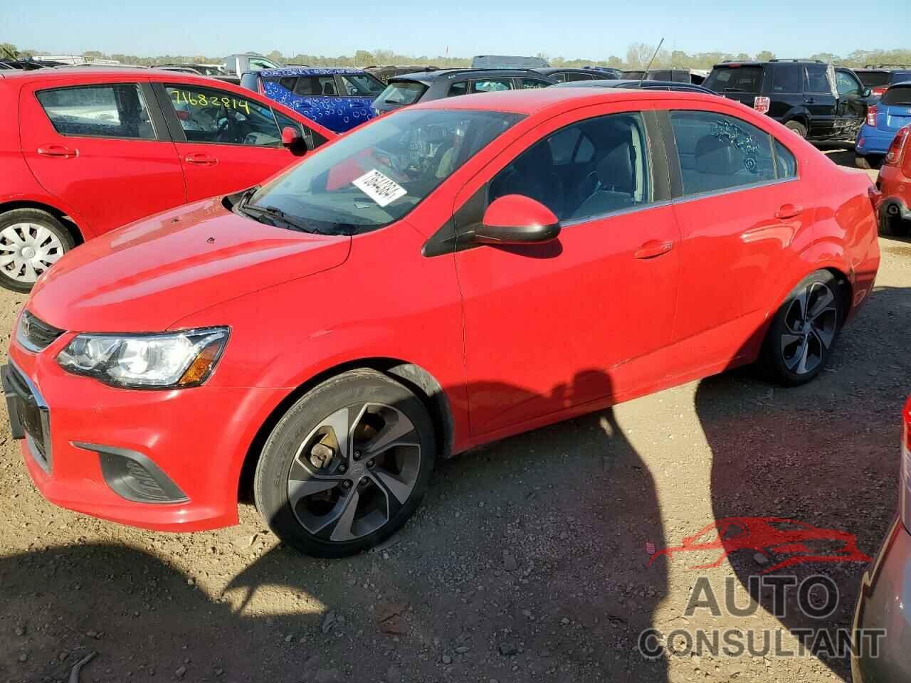 CHEVROLET SONIC 2019 - 1G1JF5SB3K4126601