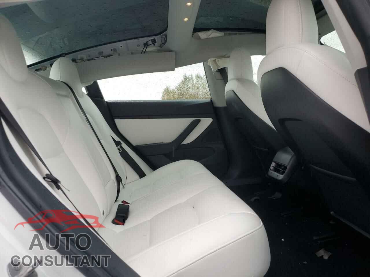 TESLA MODEL 3 2019 - 5YJ3E1EA9KF407700