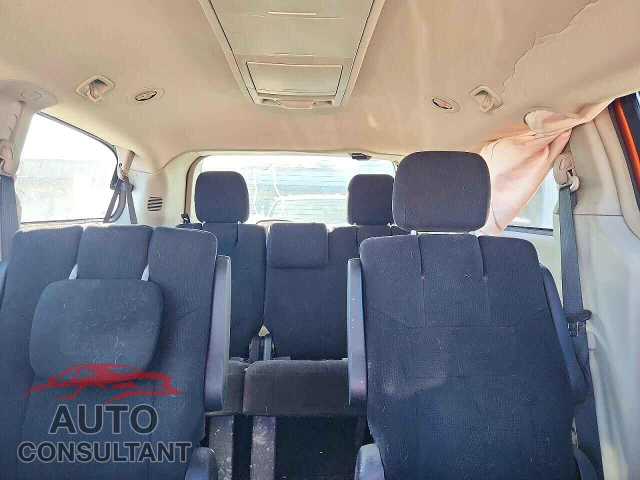 DODGE CARAVAN 2011 - 2D4RN5DG7BR748608