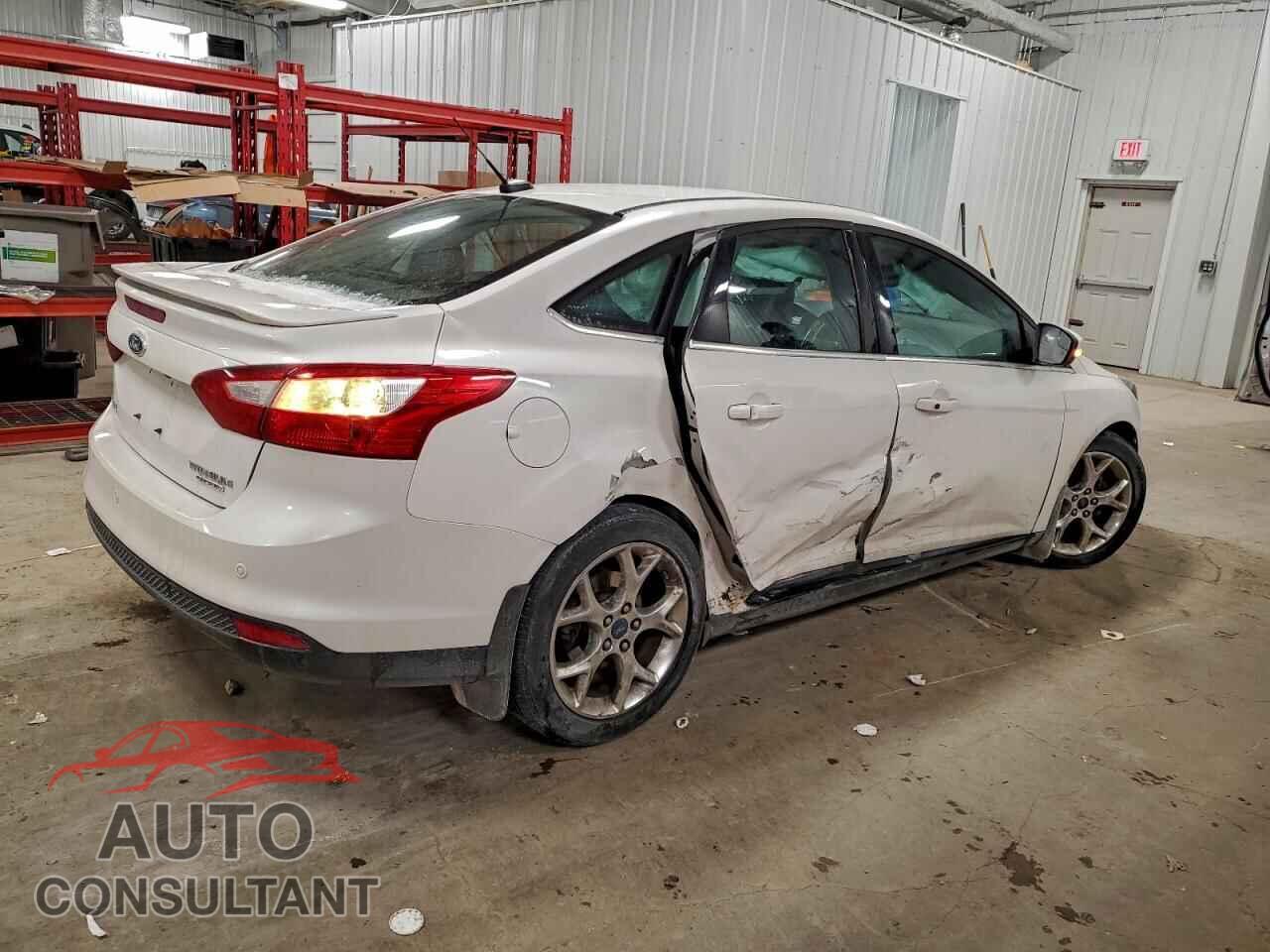 FORD FOCUS 2013 - 1FADP3J28DL204666