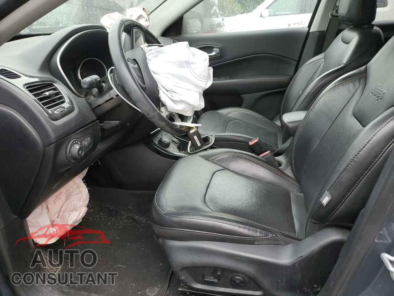 JEEP COMPASS 2018 - 3C4NJDCB4JT436880