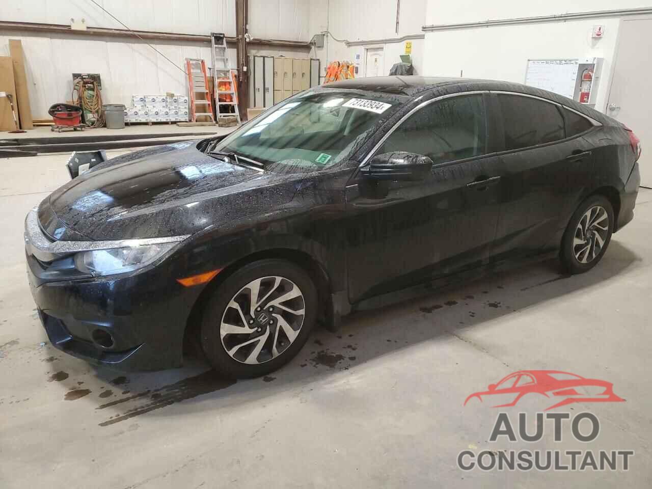 HONDA CIVIC 2018 - 2HGFC2F66JH032426