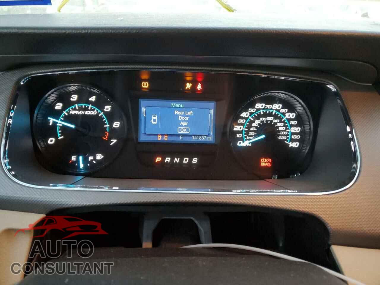 FORD TAURUS 2016 - 1FAHP2D82GG149124