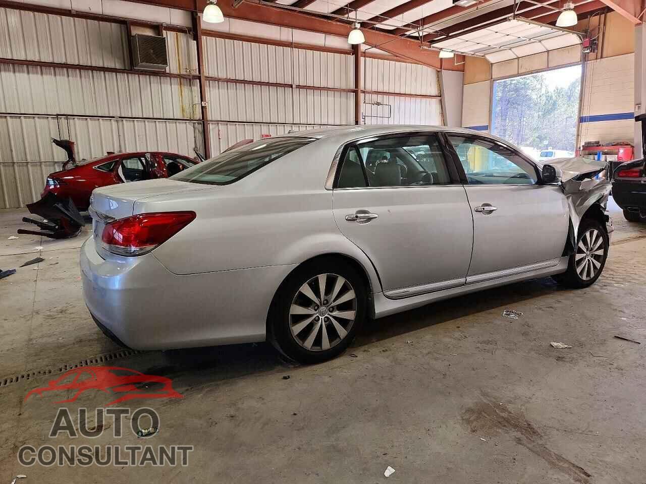 TOYOTA AVALON 2011 - 4T1BK3DB2BU403341