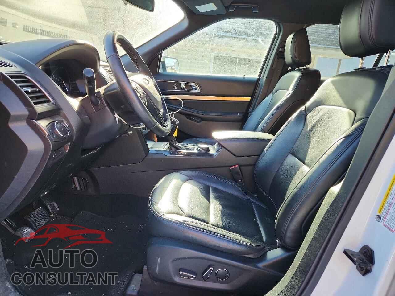 FORD EXPLORER 2018 - 1FM5K8D81JGB18819