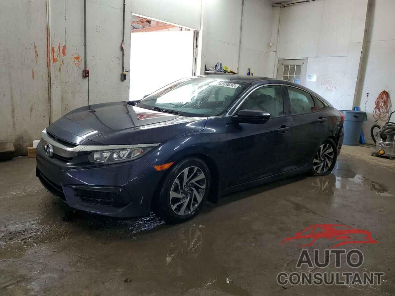 HONDA CIVIC 2018 - 19XFC2F77JE008753