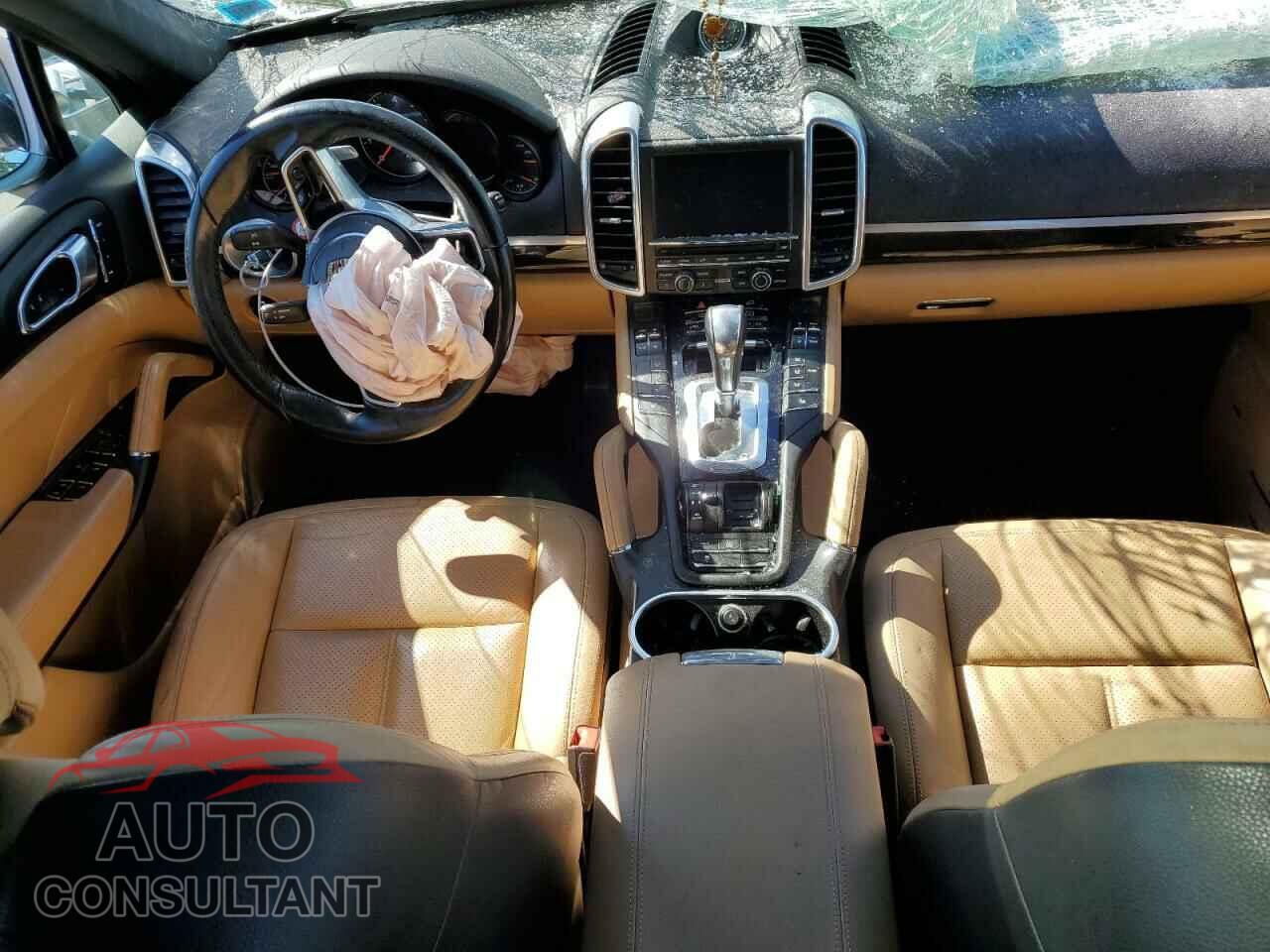 PORSCHE CAYENNE 2016 - WP1AA2A24GLA10468