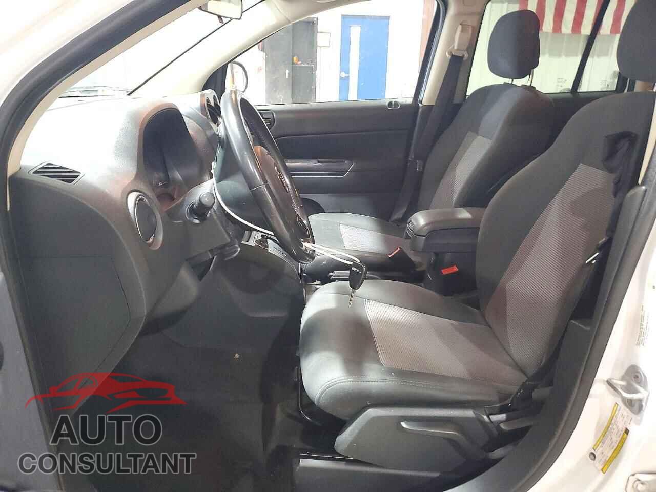 JEEP COMPASS 2013 - 1C4NJDEB4DD190047