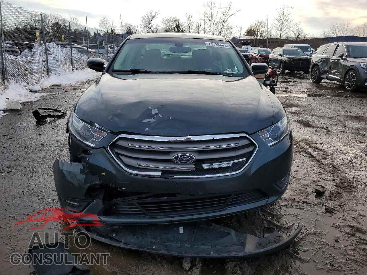 FORD TAURUS 2016 - 1FAHP2E86GG138626