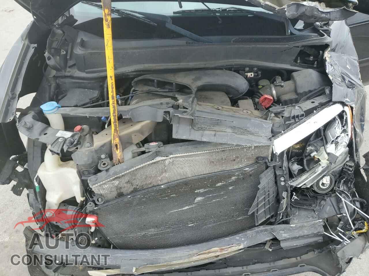 HONDA PILOT 2015 - 5FNYF3H53FB012057