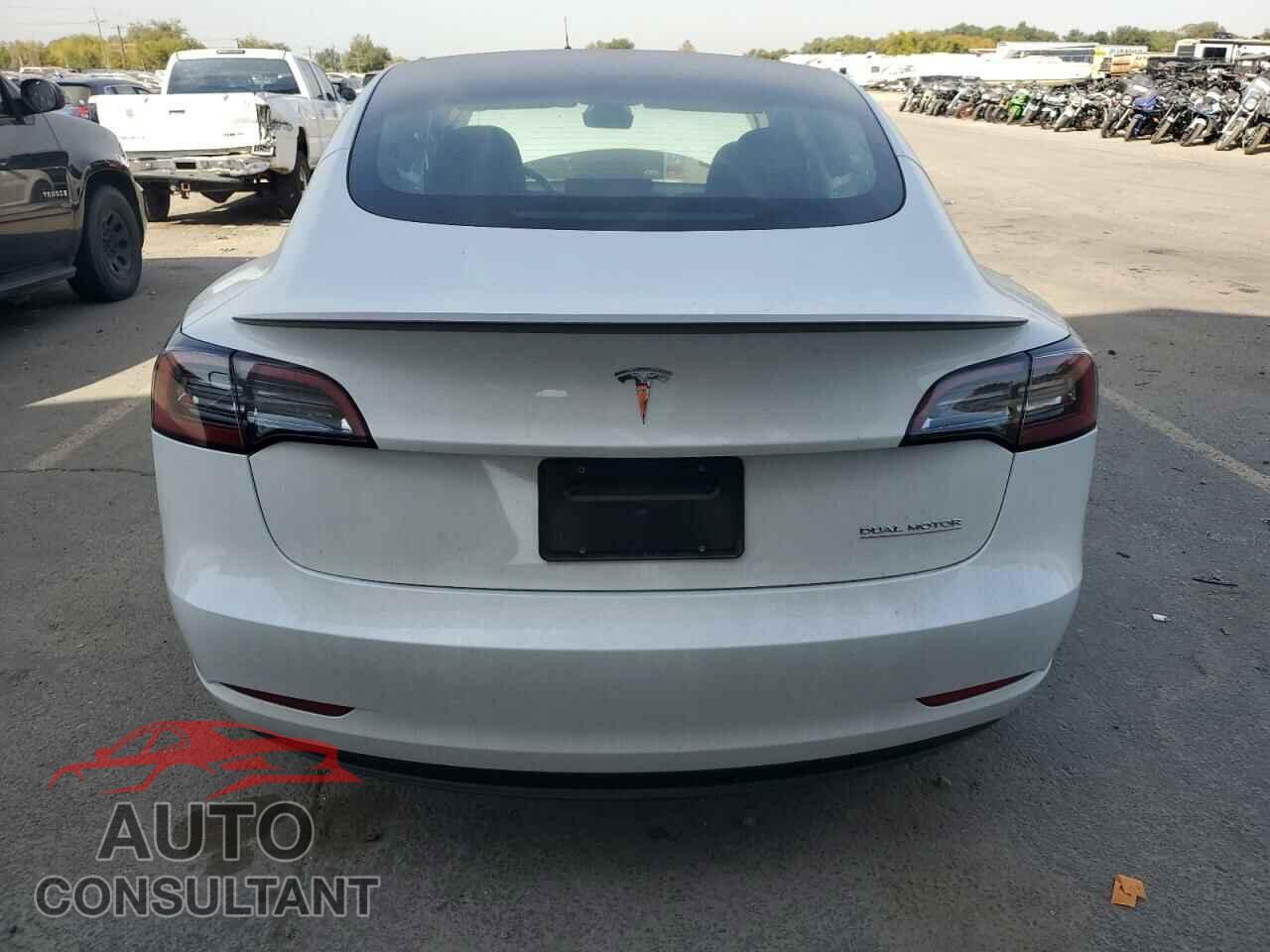 TESLA MODEL 3 2023 - 5YJ3E1EC4PF599830