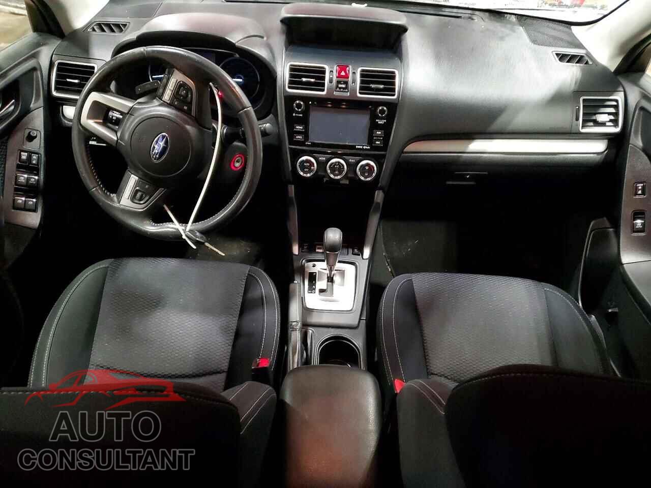 SUBARU FORESTER 2017 - JF2SJEJC3HH422385