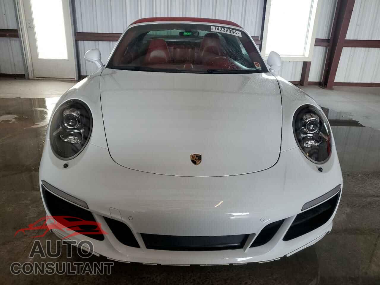 PORSCHE 911 2018 - WP0BB2A92JS134509