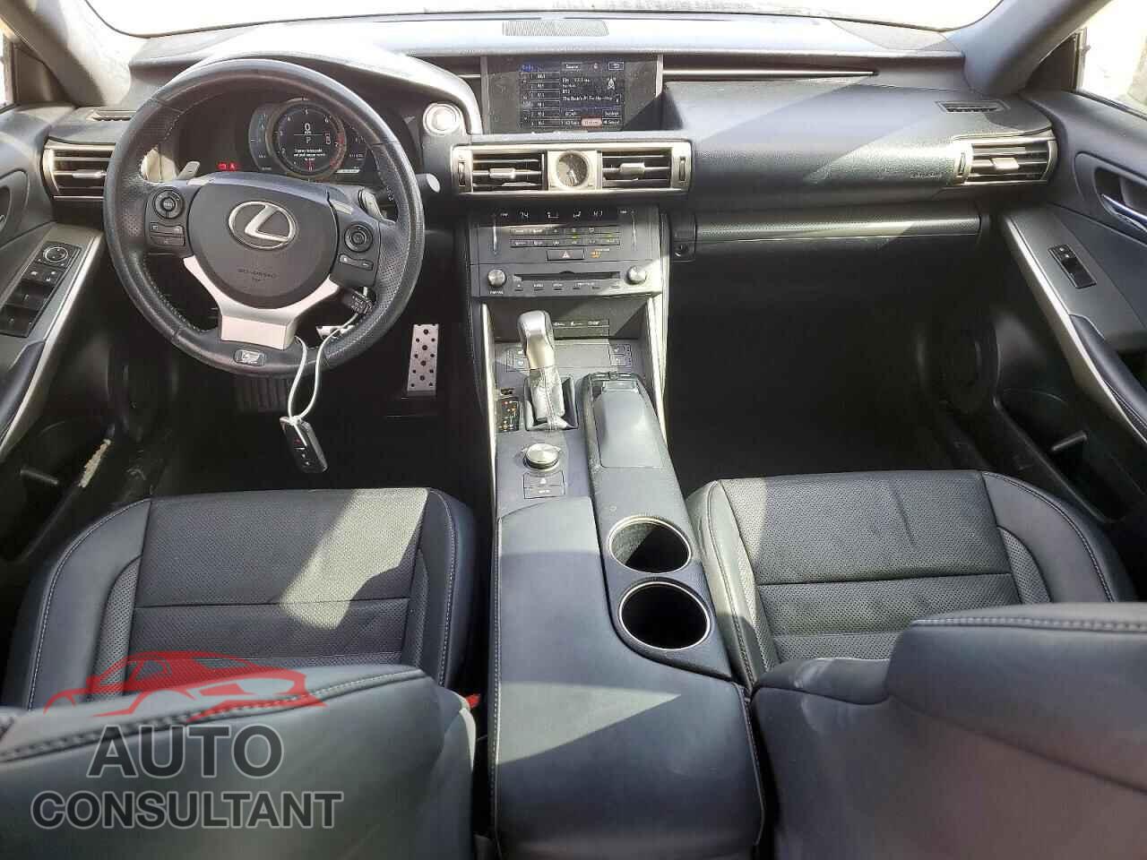 LEXUS IS 2015 - JTHBF1D22F5079139