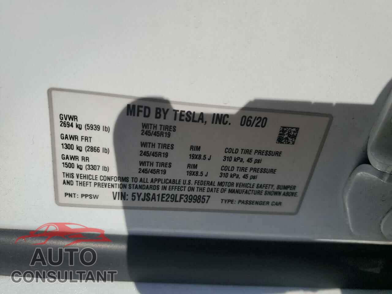 TESLA MODEL S 2020 - 5YJSA1E29LF399857