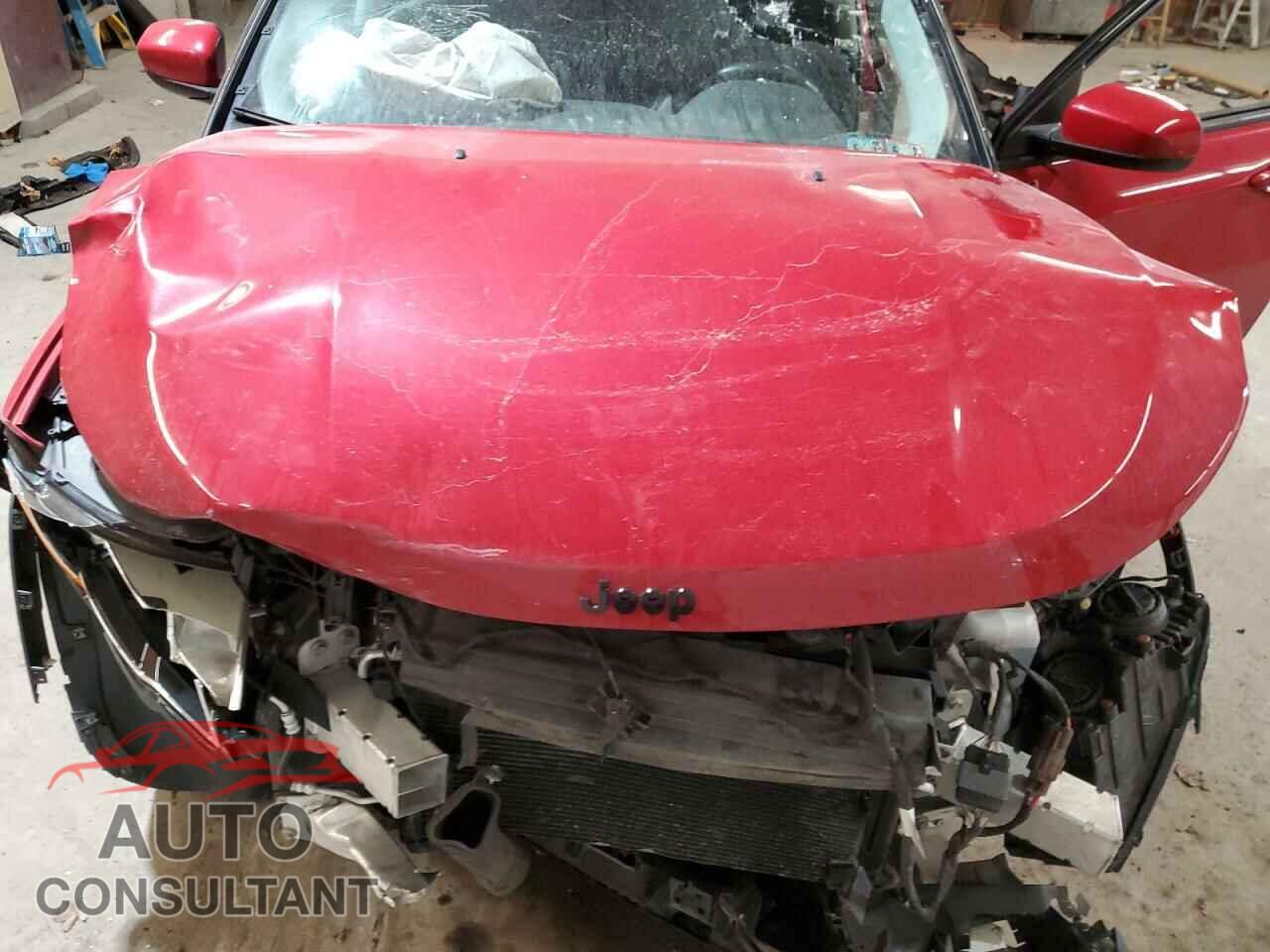 JEEP COMPASS 2018 - 3C4NJDBB9JT304196