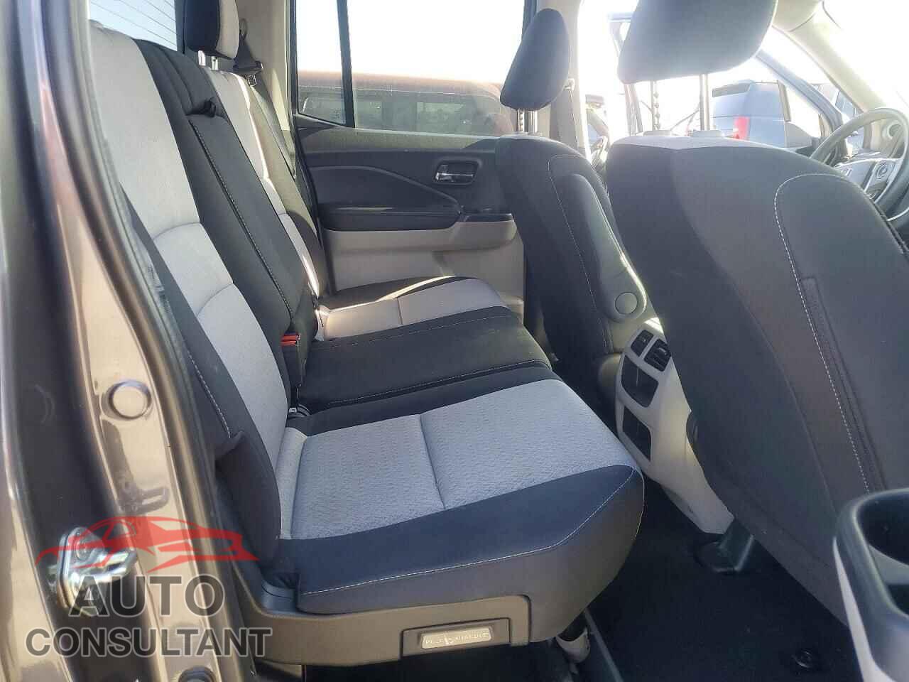 HONDA RIDGELINE 2017 - 5FPYK2F28HB008353