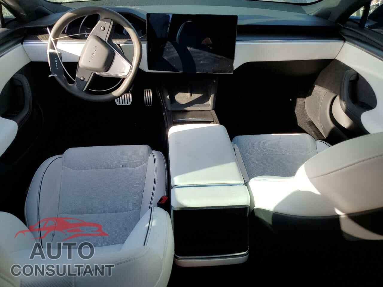 TESLA MODEL S 2023 - 5YJSA1E64PF513465