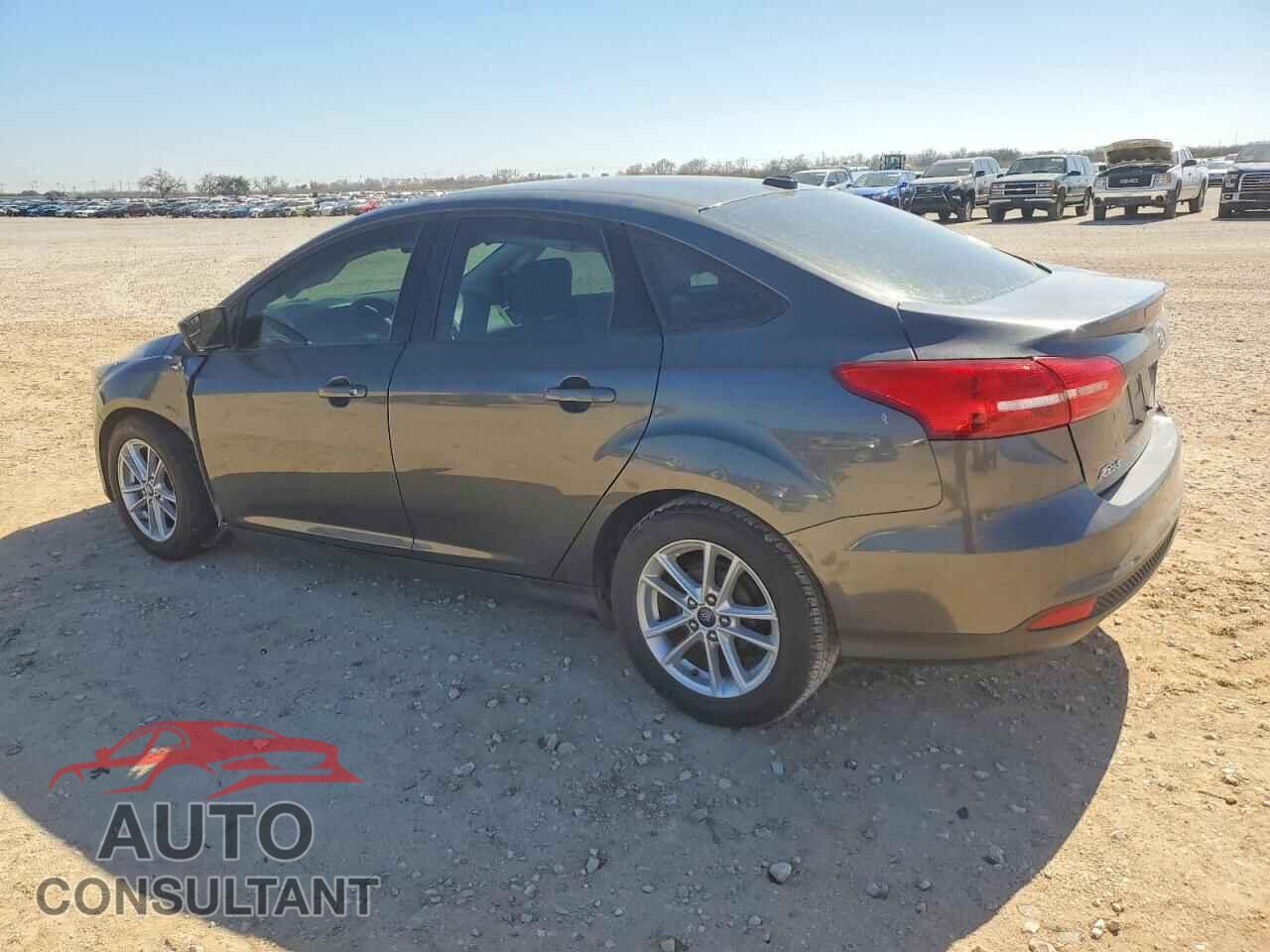 FORD FOCUS 2017 - 1FADP3F24HL342381