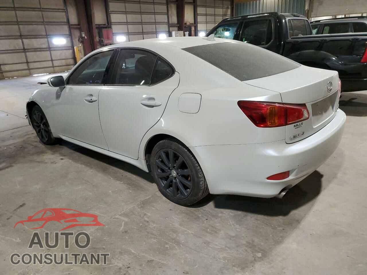 LEXUS IS 2009 - JTHCK262692029143