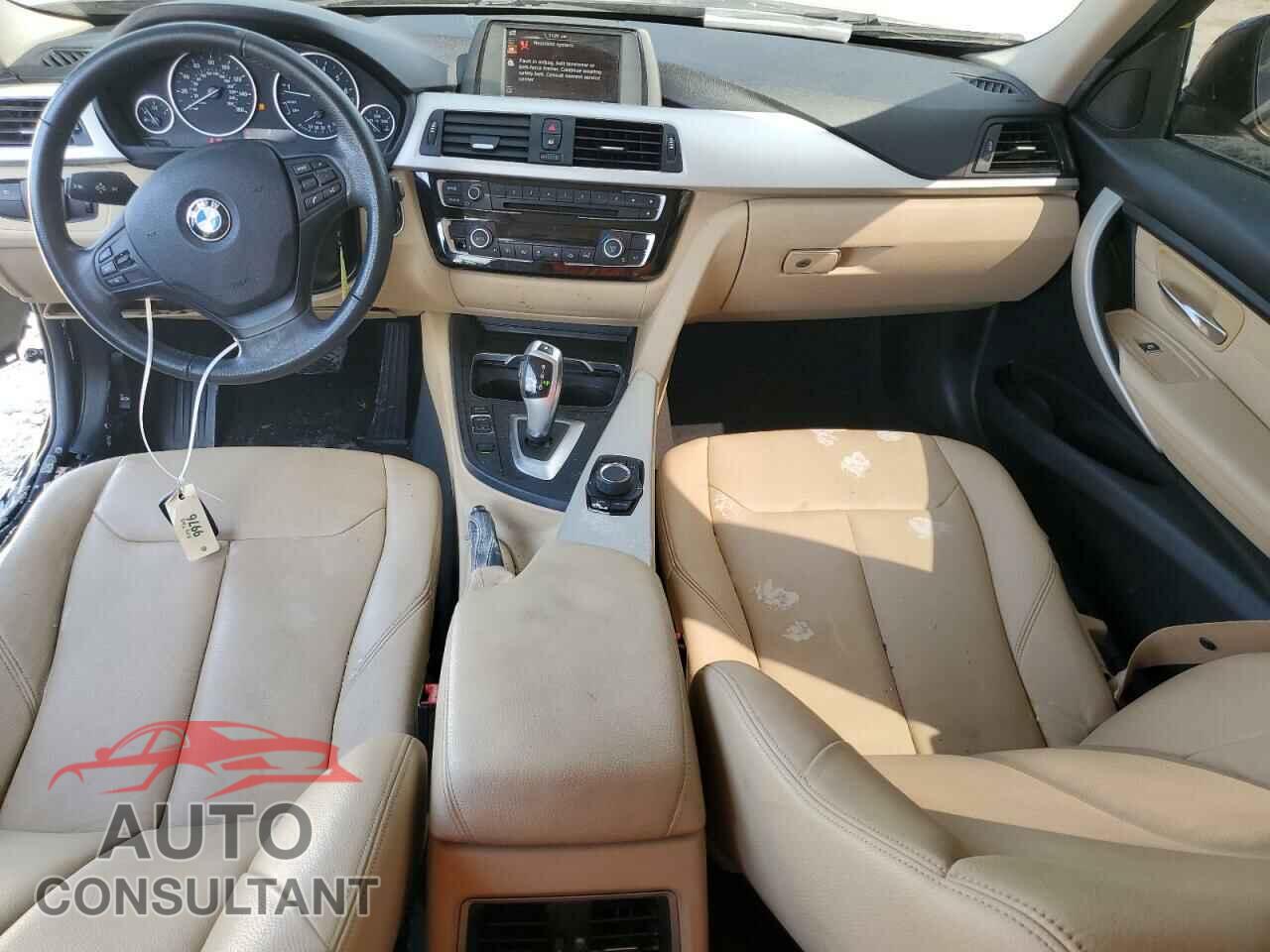 BMW 3 SERIES 2017 - WBA8E1G33HNU15979
