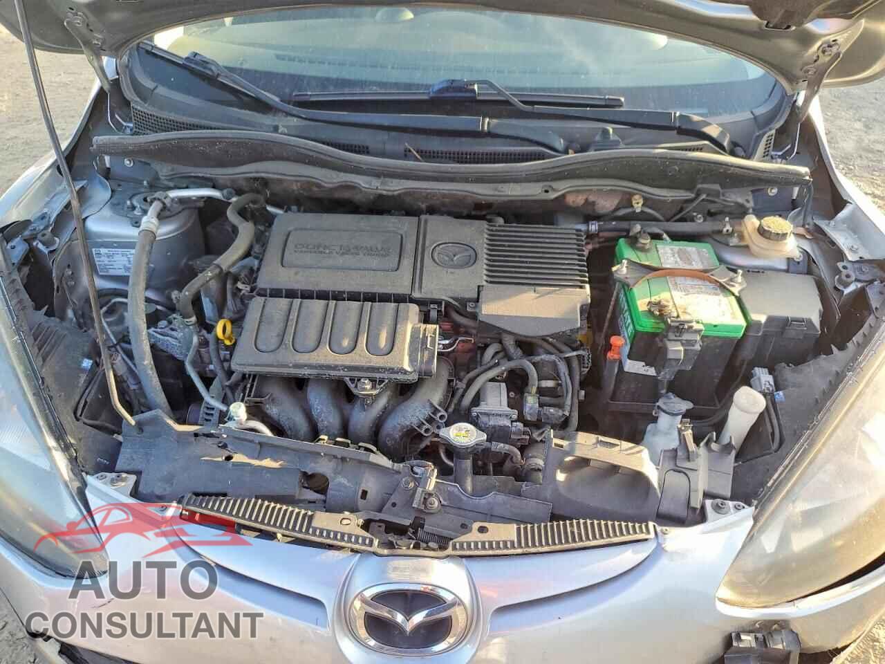 MAZDA 2 2011 - JM1DE1HZ3B0108921