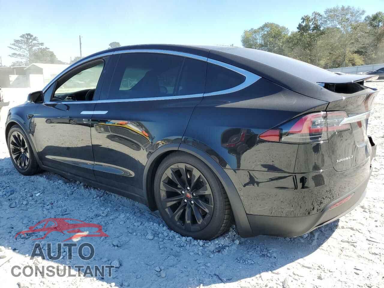 TESLA MODEL X 2017 - 5YJXCDE20HF059151