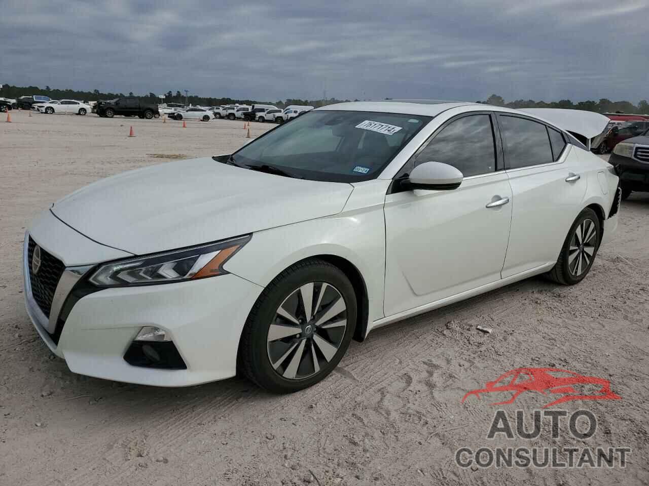 NISSAN ALTIMA 2019 - 1N4BL4DV7KC102108