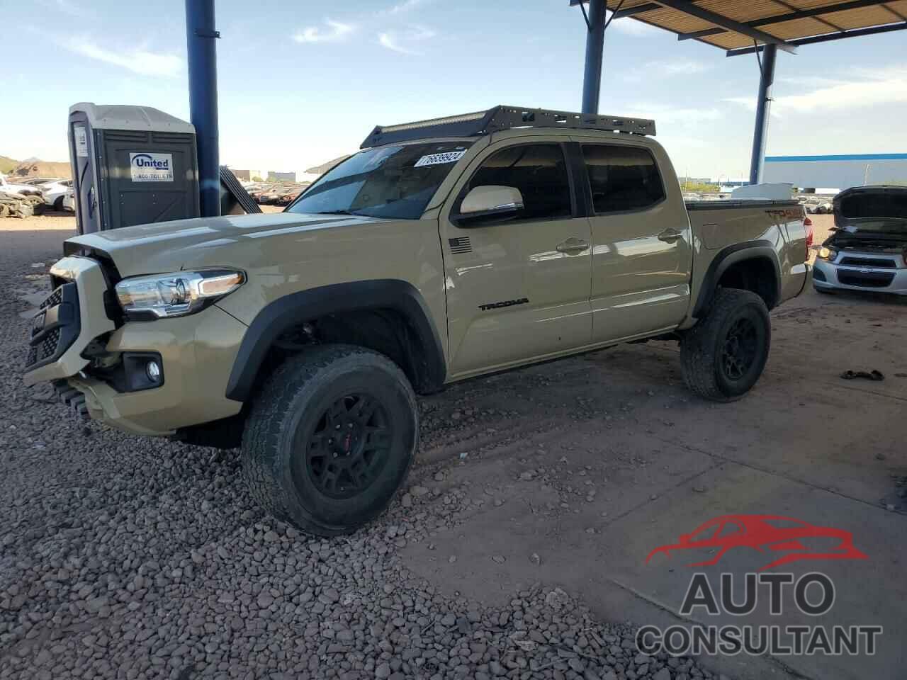 TOYOTA TACOMA 2018 - 3TMCZ5AN1JM145699