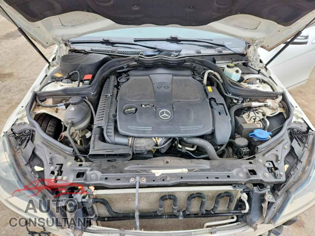 MERCEDES-BENZ C-CLASS 2014 - WDDGF8AB7EG230134