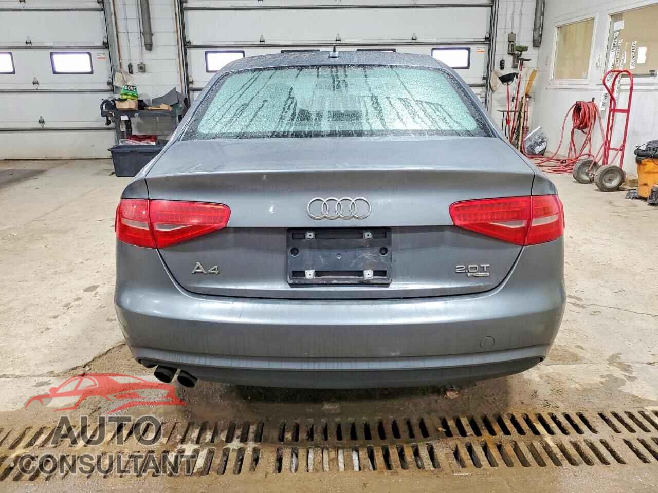 AUDI A4 2013 - WAUFFAFL5DN018063