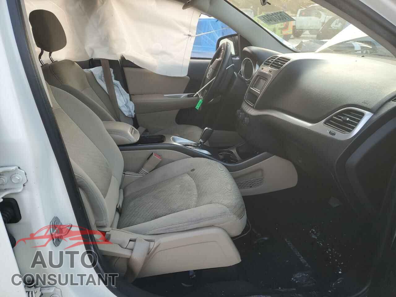 DODGE JOURNEY 2017 - 3C4PDCBB1HT590145