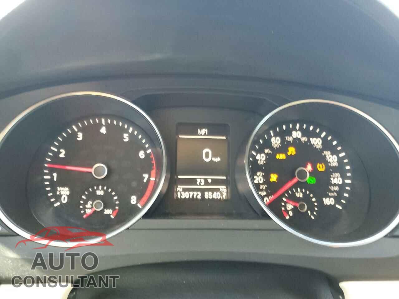VOLKSWAGEN JETTA 2017 - 3VWDB7AJ2HM314766