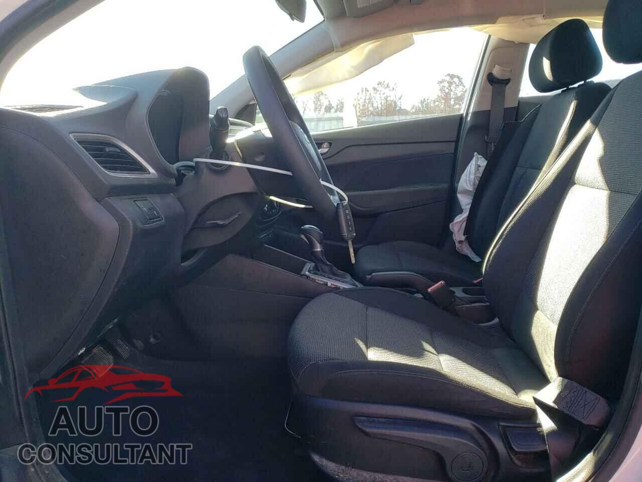 HYUNDAI ACCENT 2022 - 3KPC24A65NE166319