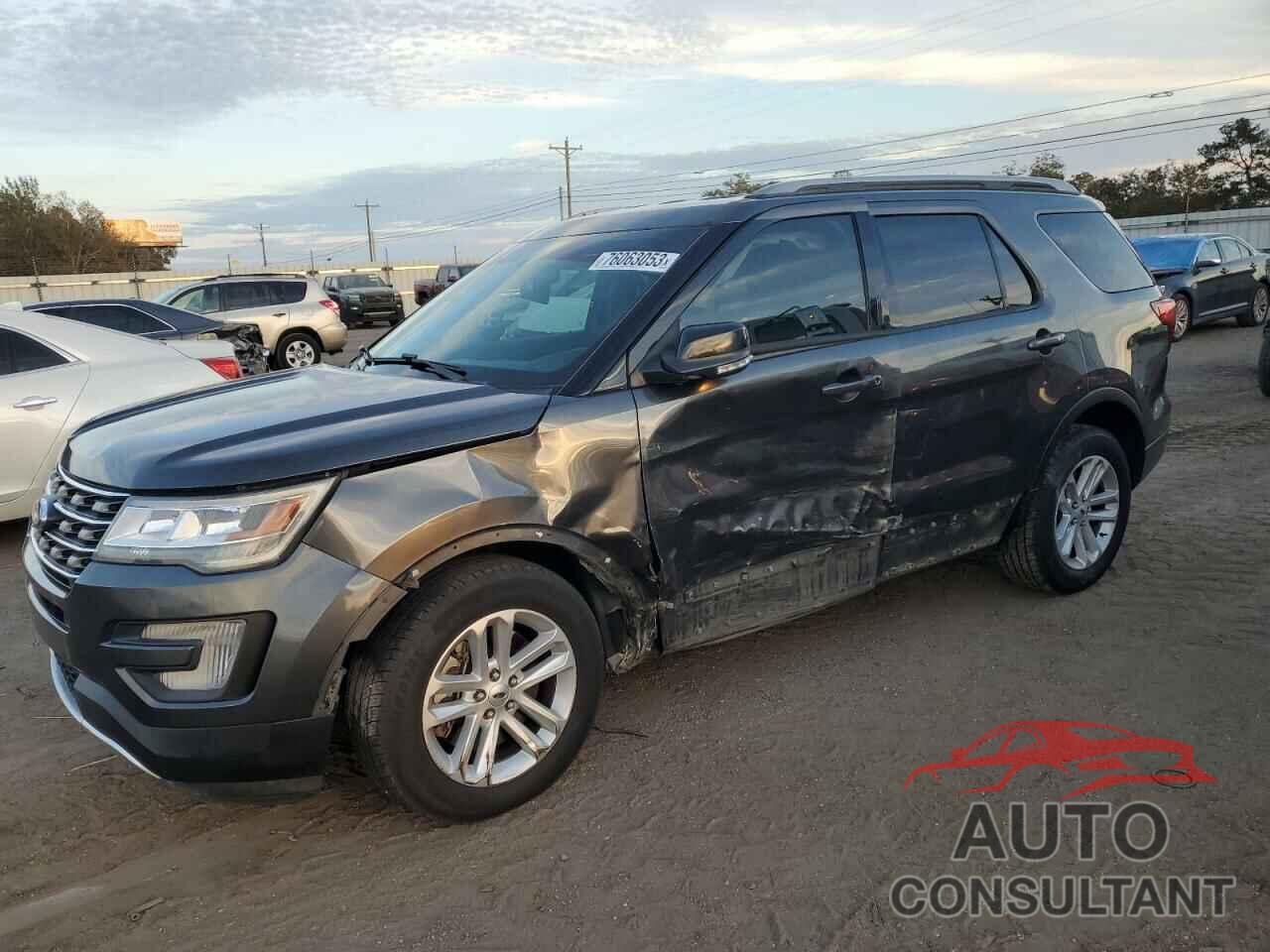 FORD EXPLORER 2017 - 1FM5K7D81HGD77198