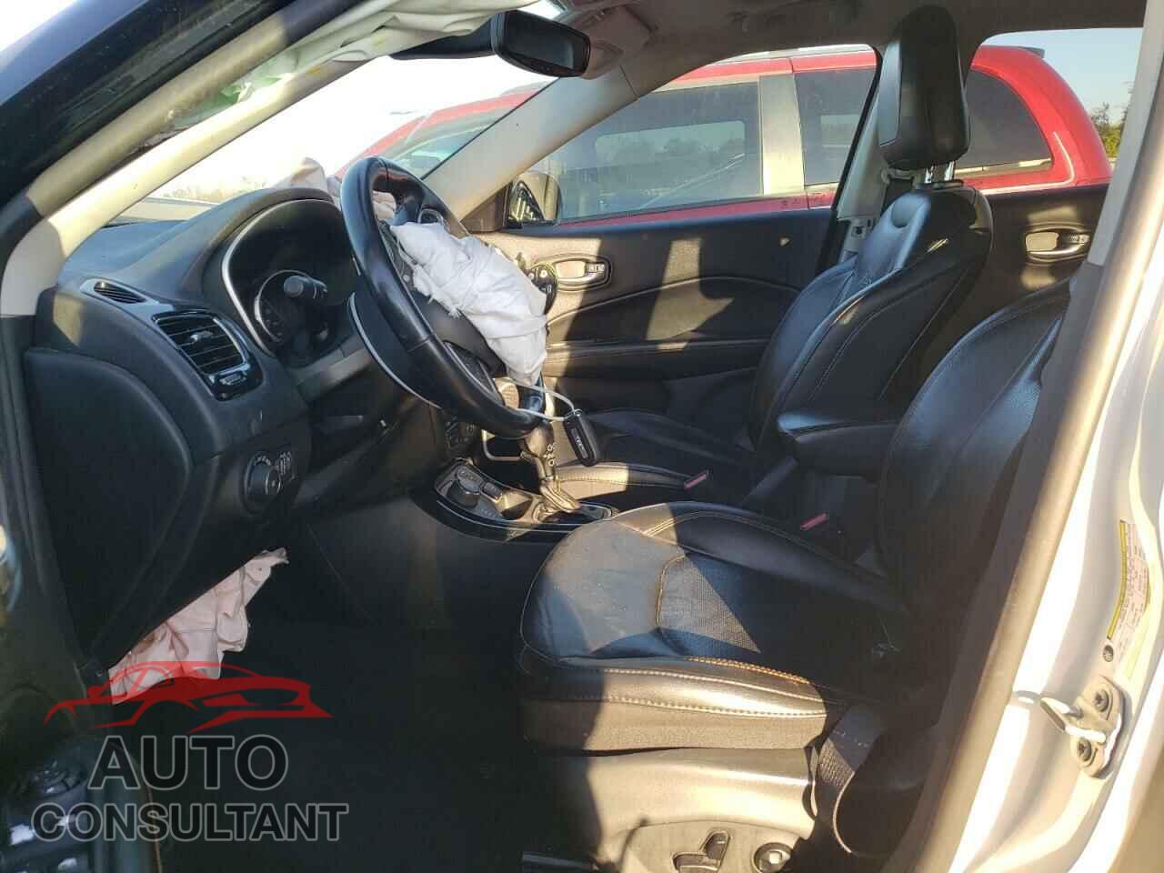 JEEP COMPASS 2019 - 3C4NJDCB1KT672615