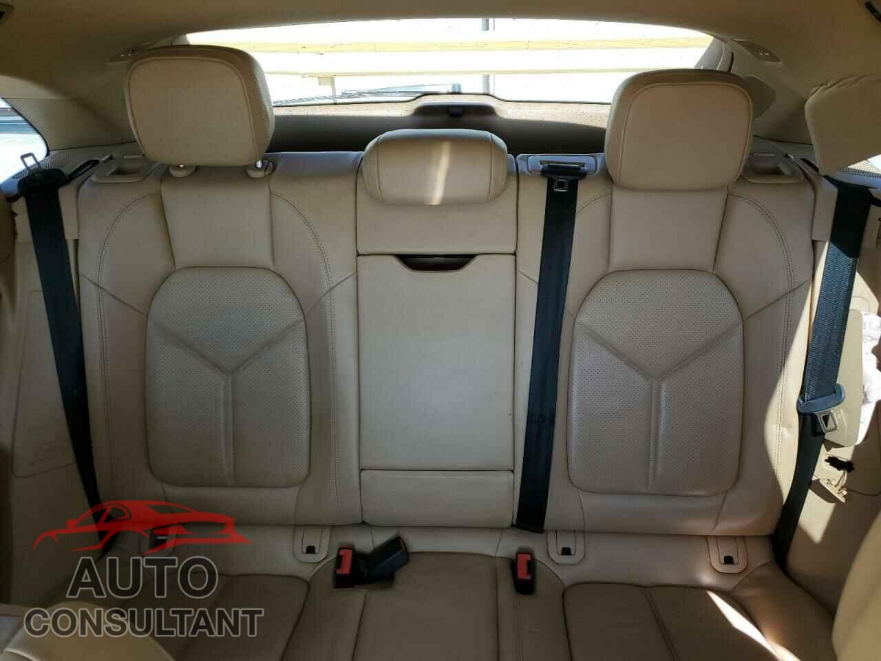 PORSCHE MACAN 2017 - WP1AA2A54HLB80471