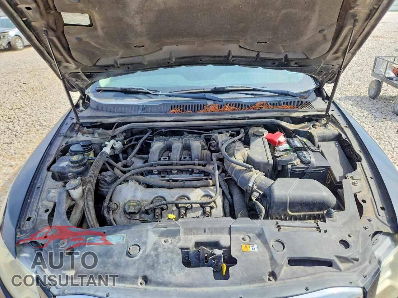 FORD TAURUS 2011 - 1FAHP2EW3BG164186