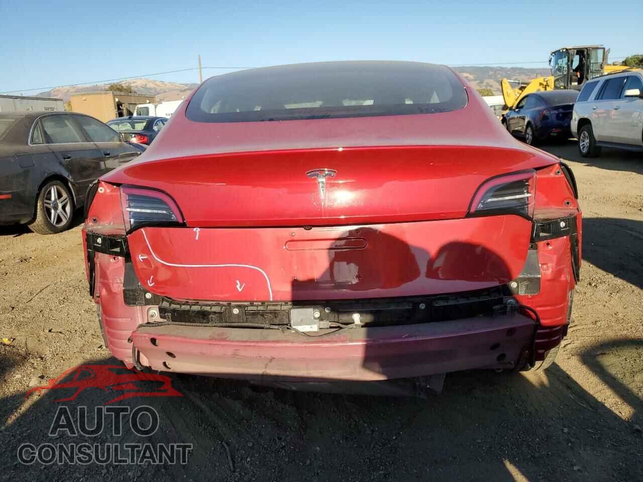 TESLA MODEL 3 2018 - 5YJ3E1EA0JF058554