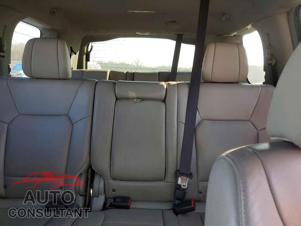 HONDA PILOT 2012 - 5FNYF4H50CB004953