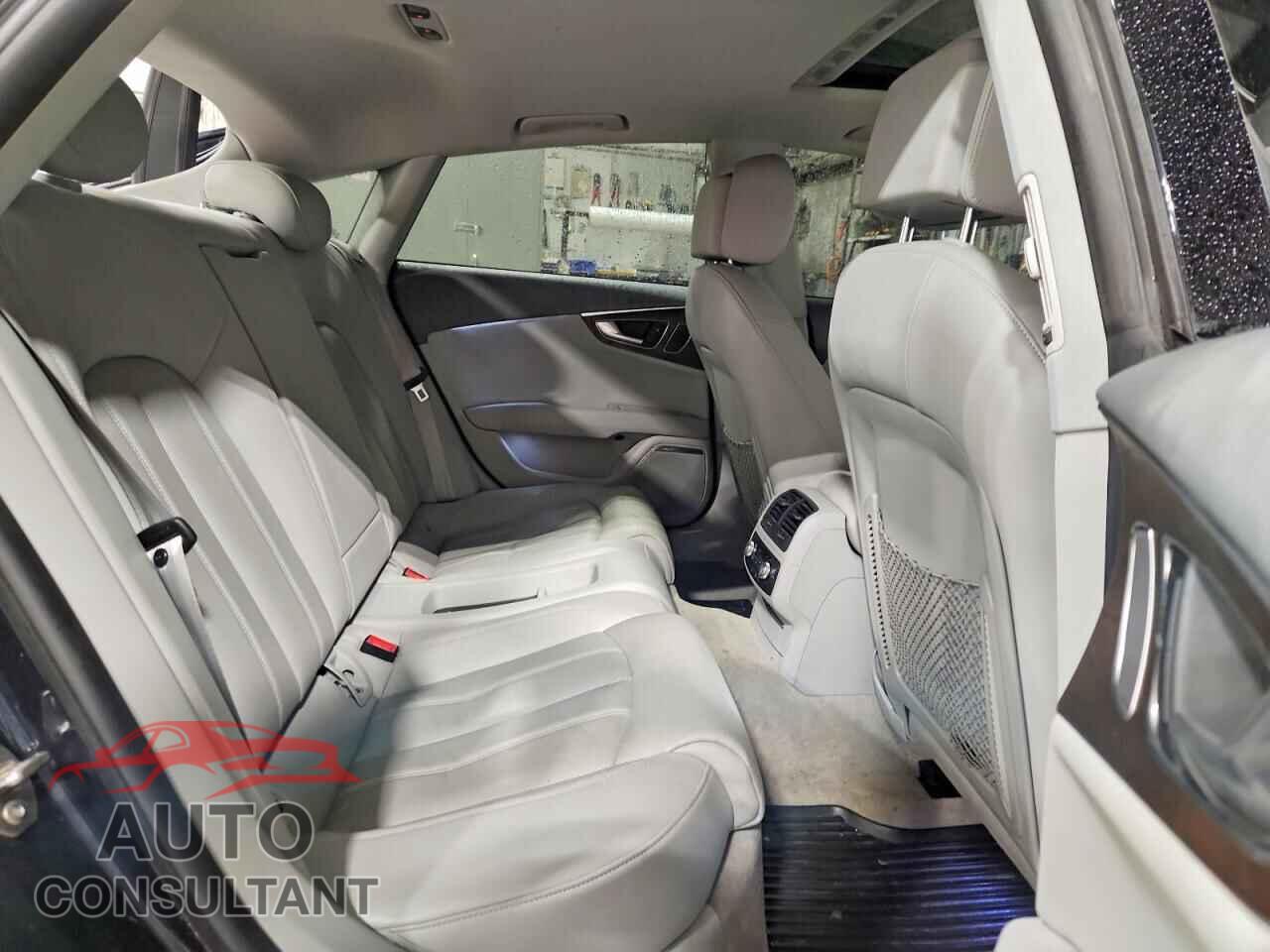 AUDI A7 2012 - WAUSGCFC6CN003822