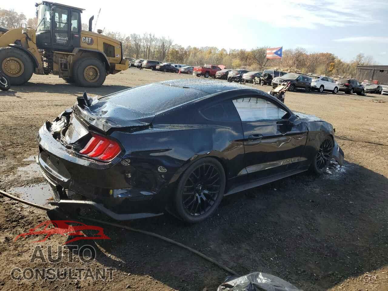 FORD MUSTANG 2018 - 1FA6P8CF4J5184714