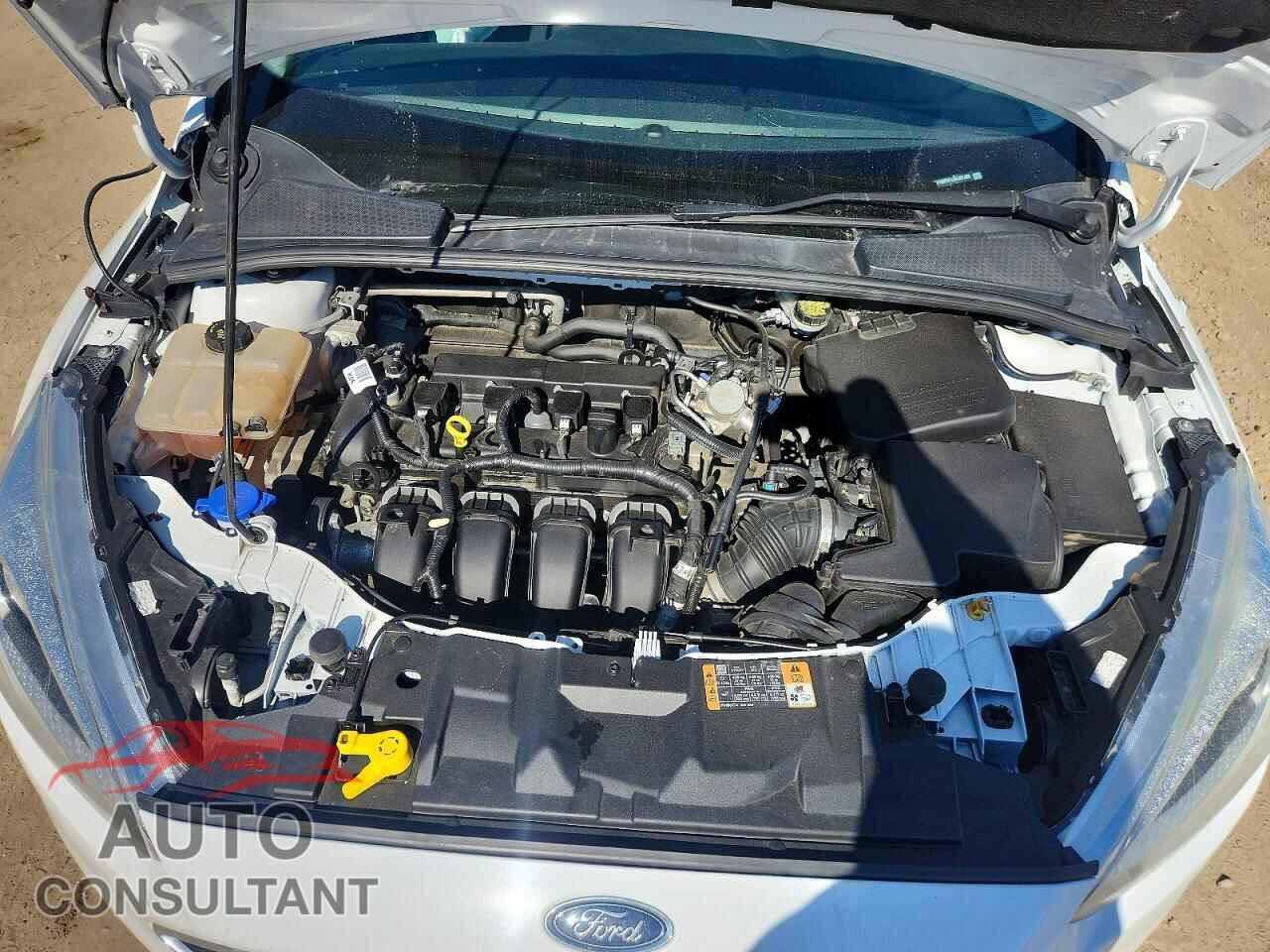 FORD FOCUS 2016 - 1FADP3F23GL352303