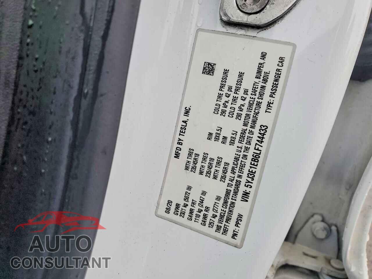 TESLA MODEL 3 2020 - 5YJ3E1EB6LF744433