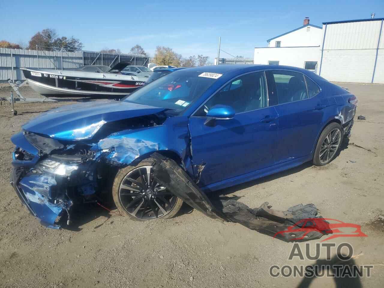 TOYOTA CAMRY 2018 - 4T1B61HK5JU061935