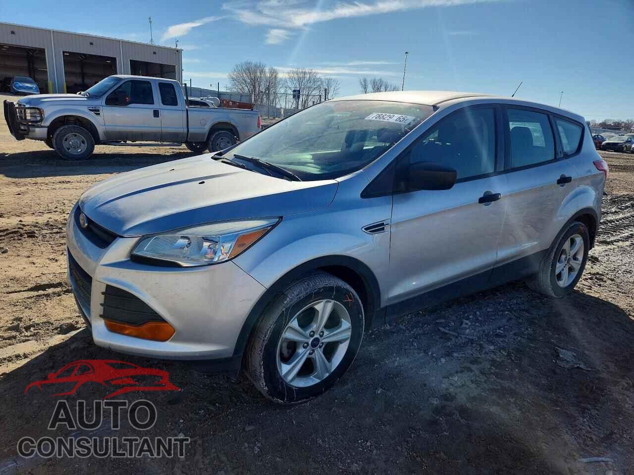 FORD ESCAPE 2016 - 1FMCU0F70GUB08140