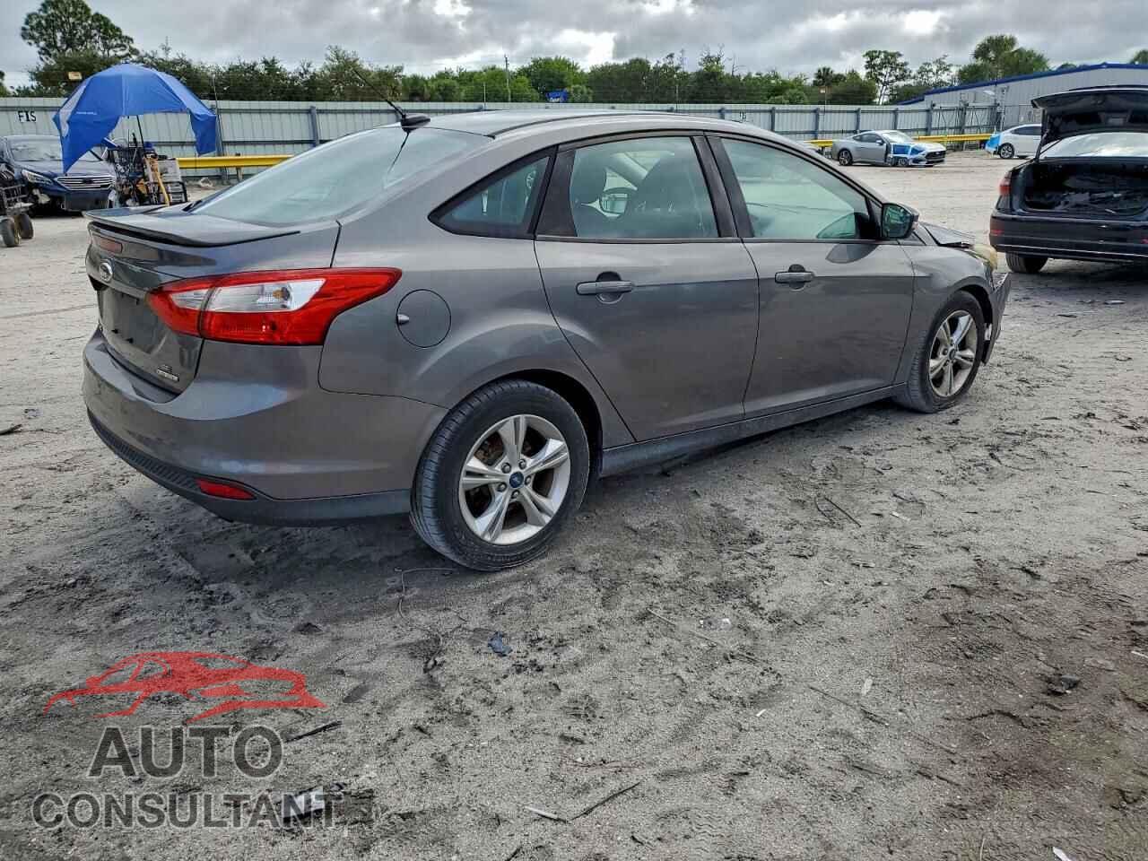 FORD FOCUS 2012 - 1FAHP3F29CL445113