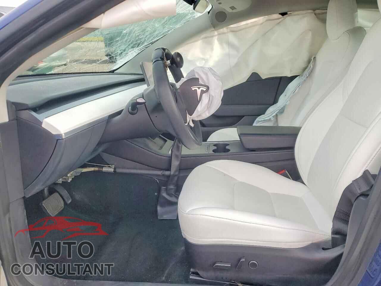 TESLA MODEL 3 2022 - 5YJ3E1EA7NF361479